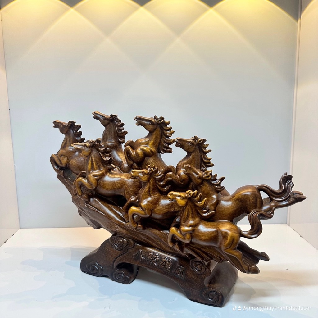 Tượng Bát Mã Truy Phong  Mã Đáo Thành Công  Size 46x14x28  Quà Tặng Tân Gia Khai Trương  Tượng Phong Thủy