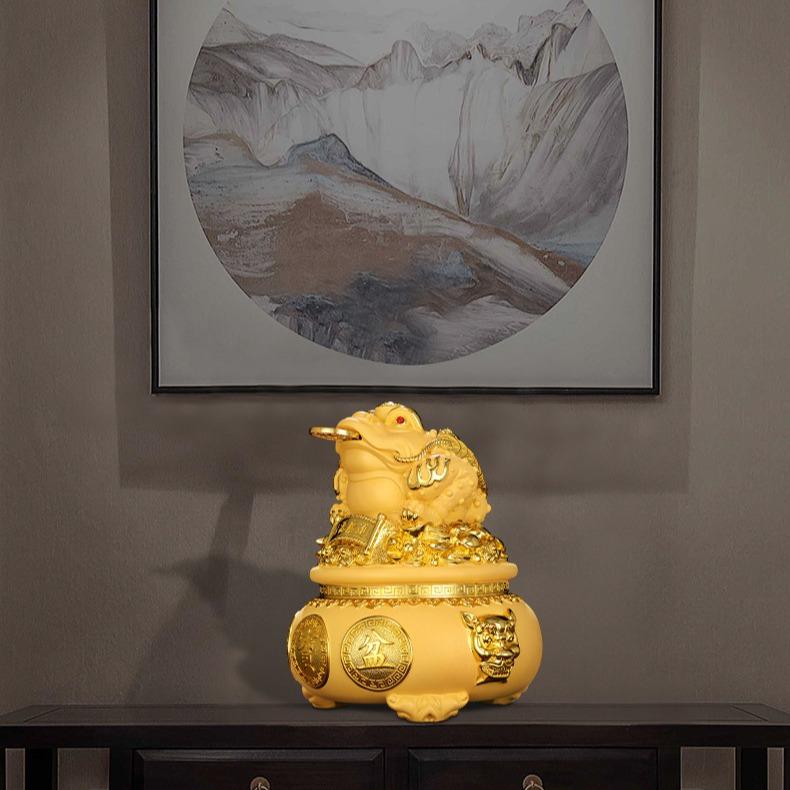 Tượng Thiềm Thừ Cóc Vàng size 22x18x22, Tượng Cóc 3 Chân Chiêu Tài Quà Tặng Tân Gia Khai Trương Sinh Nhật Decor Phòng Trang Trí Nhà Phòng Khách