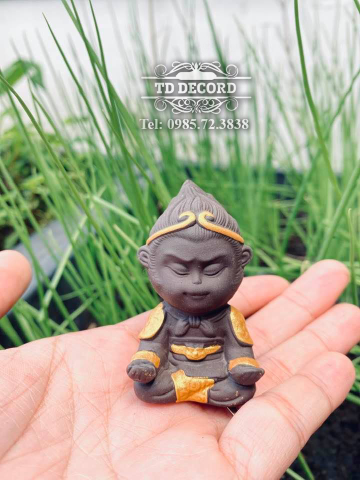Tượng Tôn Ngộ Không Size Mini 6cm , Tượng Tôn Ngộ Không Bái Thiền Bằng Gốm