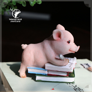 Tượng Heo Văn Phòng Dể Thương, Quà Tặng Sinh Nhật Tặng Người Yêu Bạn Gái Trang Trí Để Bàn Làm Việc, Kệ Sách