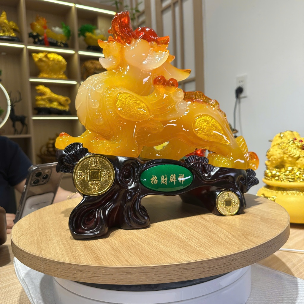 Tượng Tỳ Hưu Kéo Bắp Cải, Cóc Ngậm Tiền Phong Thuỷ Dùng Trang Trí Nội Thất