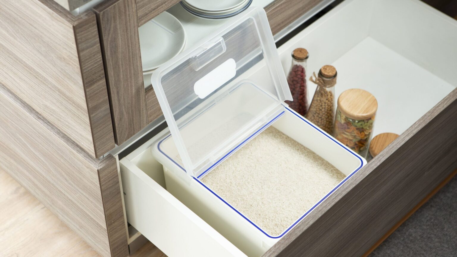BẢO QUẢN GẠO TỪ CÁC NGUYÊN LIỆU THIÊN NHIÊN