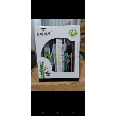 [ Yêu Thích ] Bàn Chải Hàn Quốc Sợi Than Tre Giúp Chải Tận Vào Kẽ Răng.