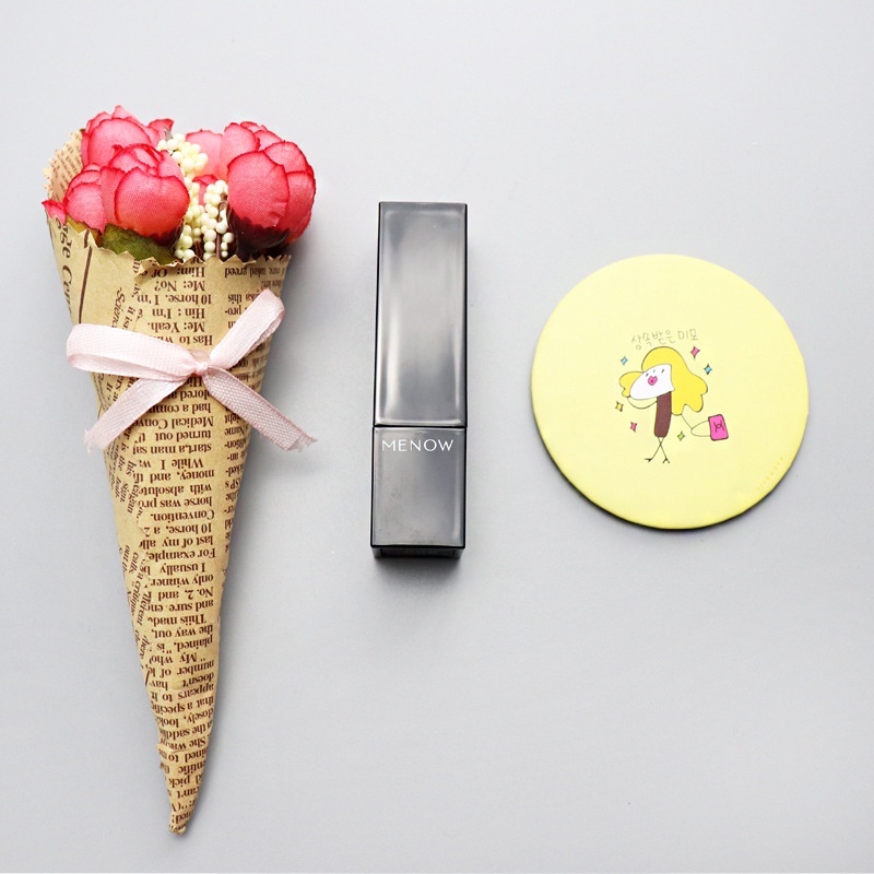 Gương trang điểm mini bỏ túi dáng tròn họa tiết hoạt hình dễ thương (Hình ngẫu nhiên) - Việt Nhật Plastic HN