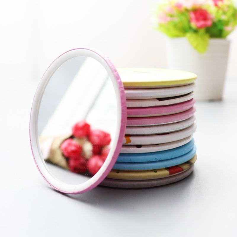 Gương trang điểm mini bỏ túi dáng tròn họa tiết hoạt hình dễ thương (Hình ngẫu nhiên) - Việt Nhật Plastic HN