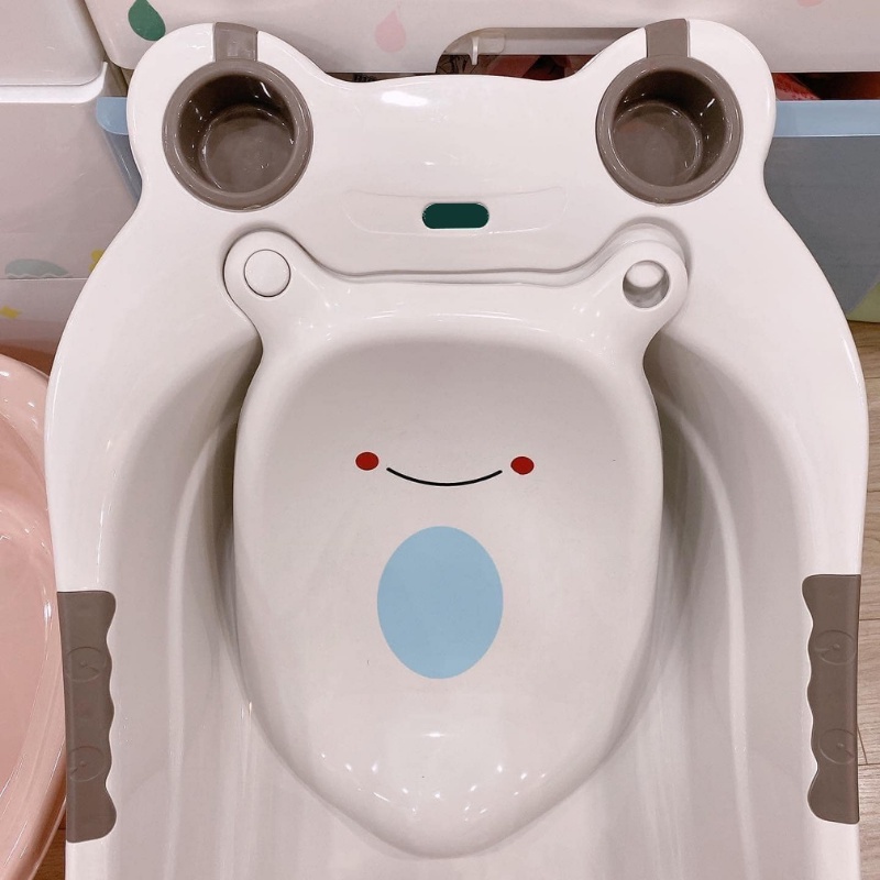 Chậu tắm ếch cao cấp cho bé có van thoát nước Việt Nhật 2203 -Việt Nhật Plastic HN