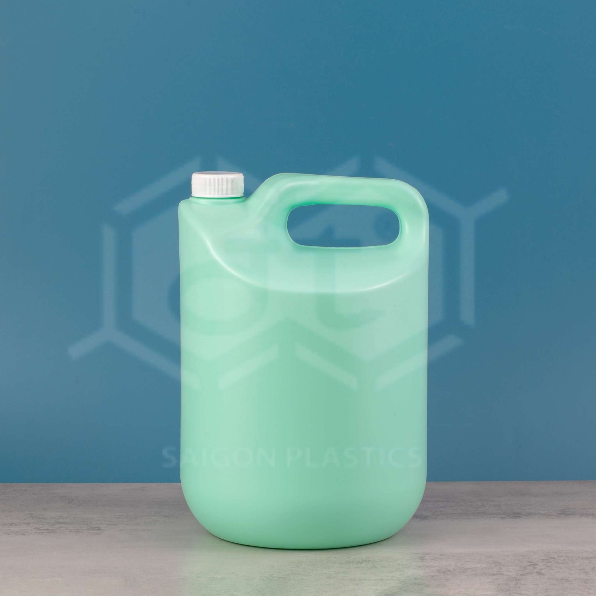 CAN NHỰA HDPE 4000ML