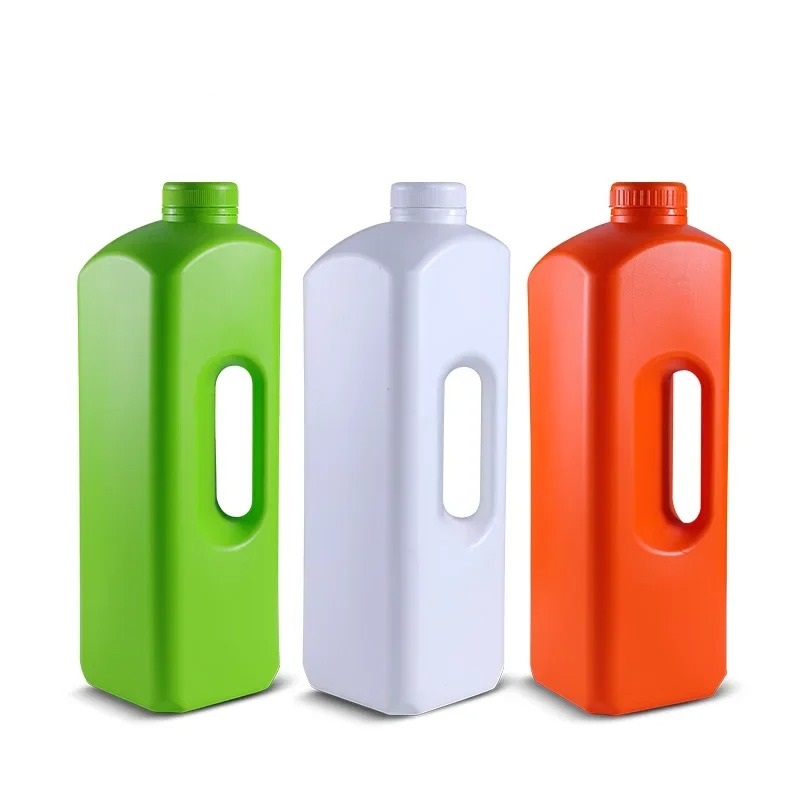 CHAI NHỰA HDPE ĐỰNG HÓA CHẤT NÔNG NGHIỆP; DUNG TÍCH 1800ML - 3000ML