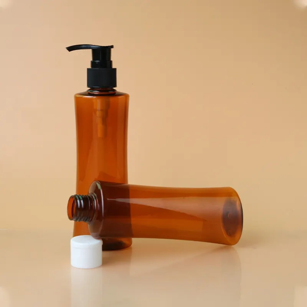 CHAI MỸ PHẨM NHỰA PET CÓ VÒI NHẤN; DUNG TÍCH 200ML - 1000ML