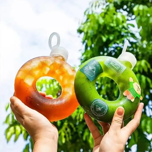 CHAI NHỰA PET ĐỰNG NƯỚC HÌNH VÒNG TAY; DUNG TÍCH 400ML - 800ML