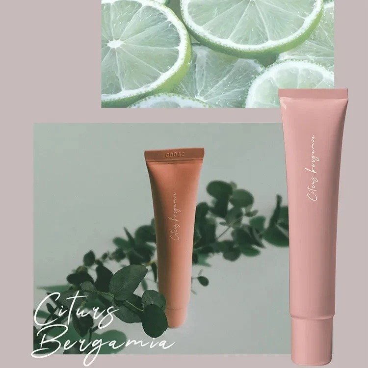 TUÝP SON DƯỠNG MÔI NHỰA PP; DUNG TÍCH 15ML