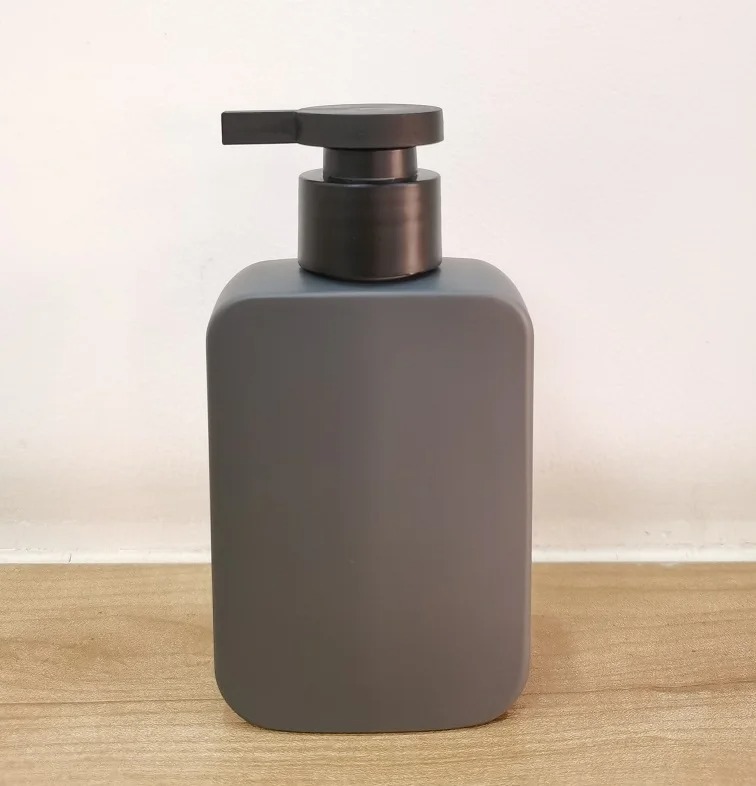 CHAI DẦU GỘI DÁNG TRỤ TRÒN THẤP ; DUNG TÍCH 150ML - 750ML
