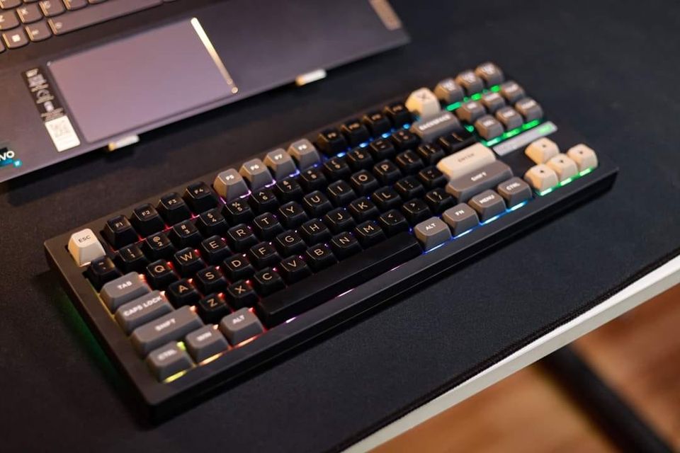 Phím Cơ NHỰA Siêu Thock 