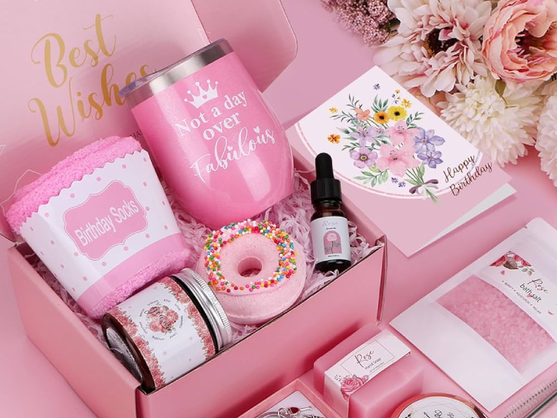 Quà sinh nhật ý nghĩa và thiết thực nhất cho những người thân yêu