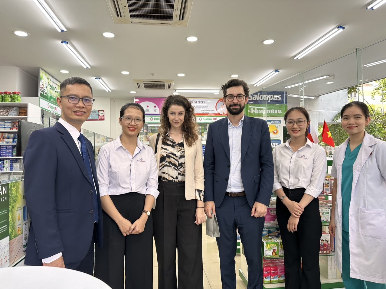 DAPHARCOBLU HÂN HẠNH ĐÓN TIẾP ĐOÀN ĐẠI SỨ QUÁN CỘNG HÒA SÉC 