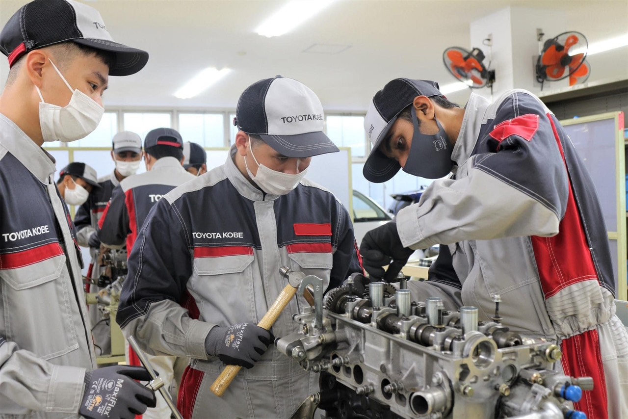 CHƯƠNG TRÌNH DU HỌC TOYOTA KOBE - MỘT CƠ HỘI LỚN CHO DU HỌC SINH