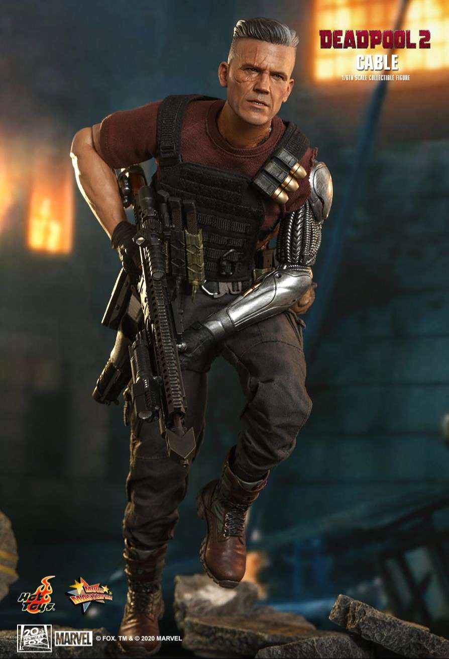 Hottoys MMS583: Hottoys Cable (Deadpool 2)