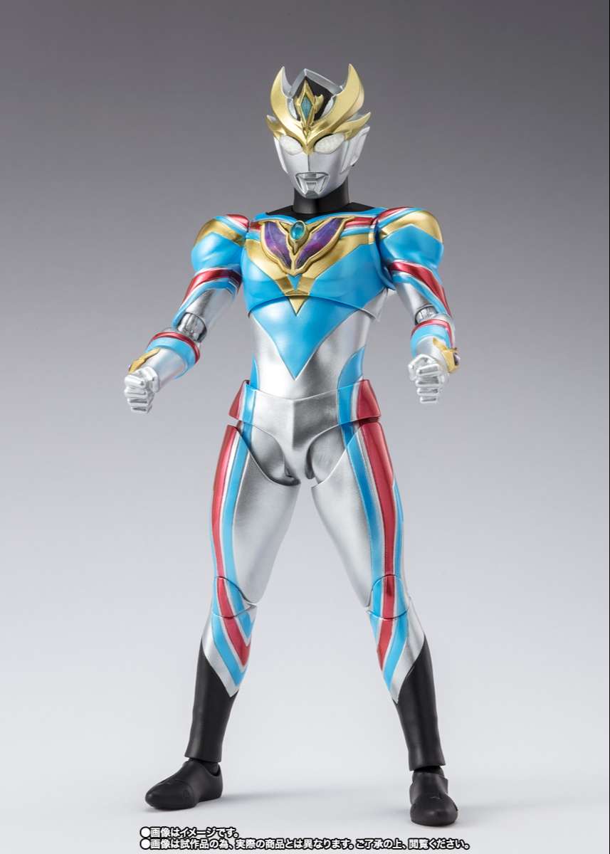 S.H.Figuarts: Ultraman Decker Dynamic type