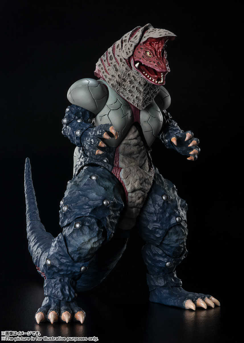 S.H.Figuarts: Golza