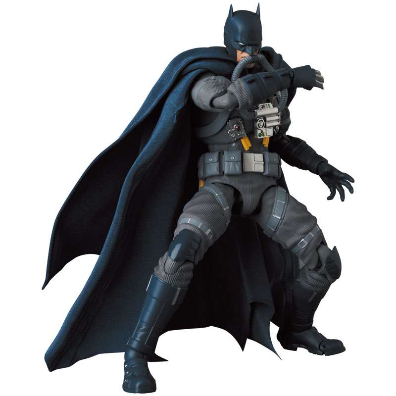 Mafex 166: Mafex Stealth Jumper Batman (Batman: Hush ver.)