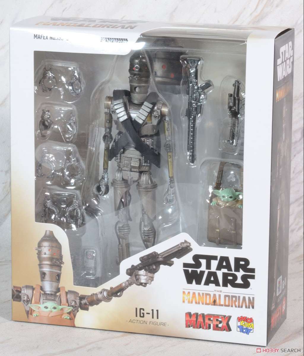 Mafex 158: Mafex IG-11 (The Mandalorian)