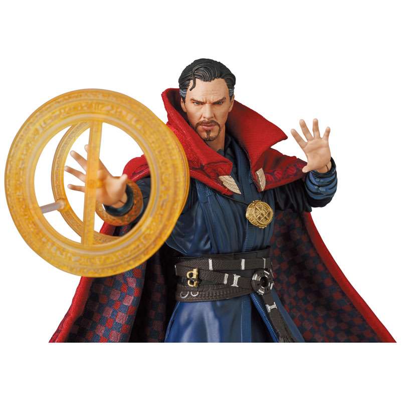 Mafex 152: Mafex Dr.Strange (Infinity War ver.)