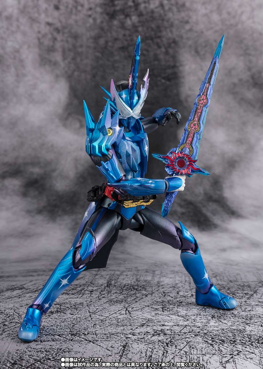 S.H.Figuarts: Kamen Rider Xcross Saber và Set 10 Seiken