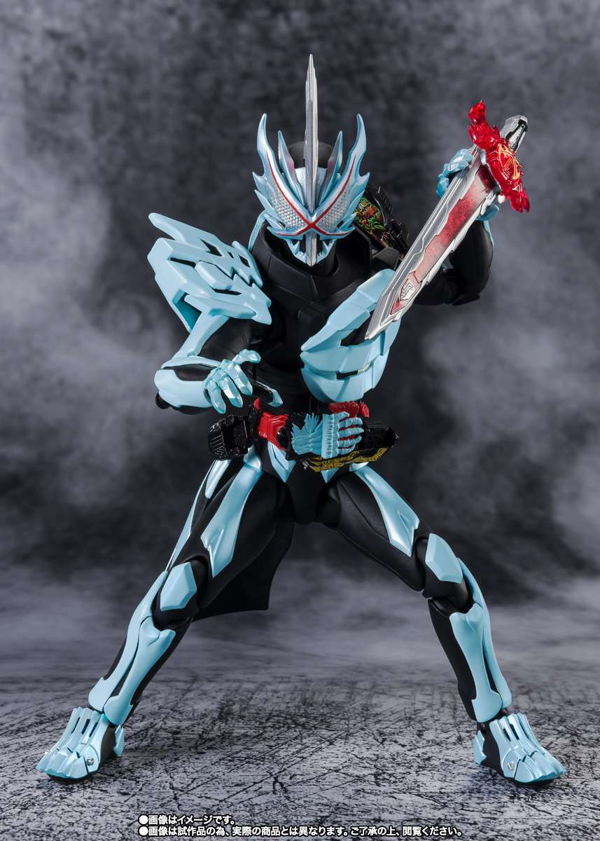 S.H.Figuarts: Kamen Rider Saber Primitive Dragon