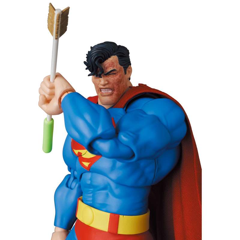 Mafex 161: Mafex Superman (The Dark Knight Returns)