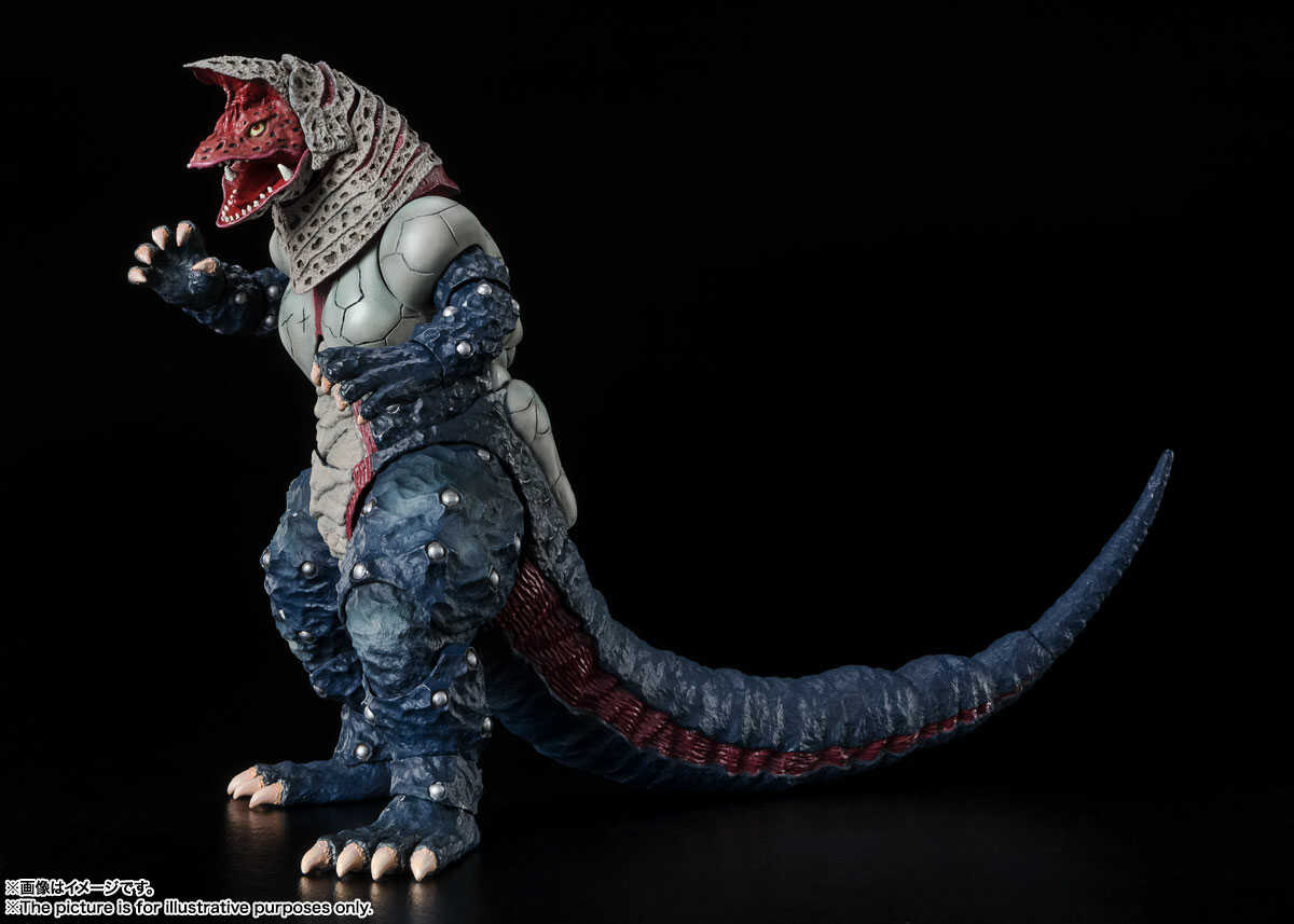 S.H.Figuarts: Golza