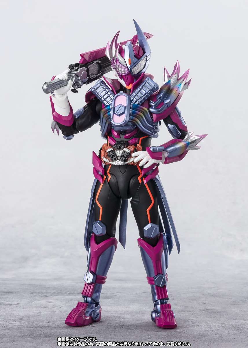 S.H.Figuarts: Kamen Rider Valvarad