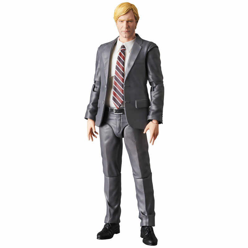 Mafex 054: Mafex Harvey Dent (Two Face)