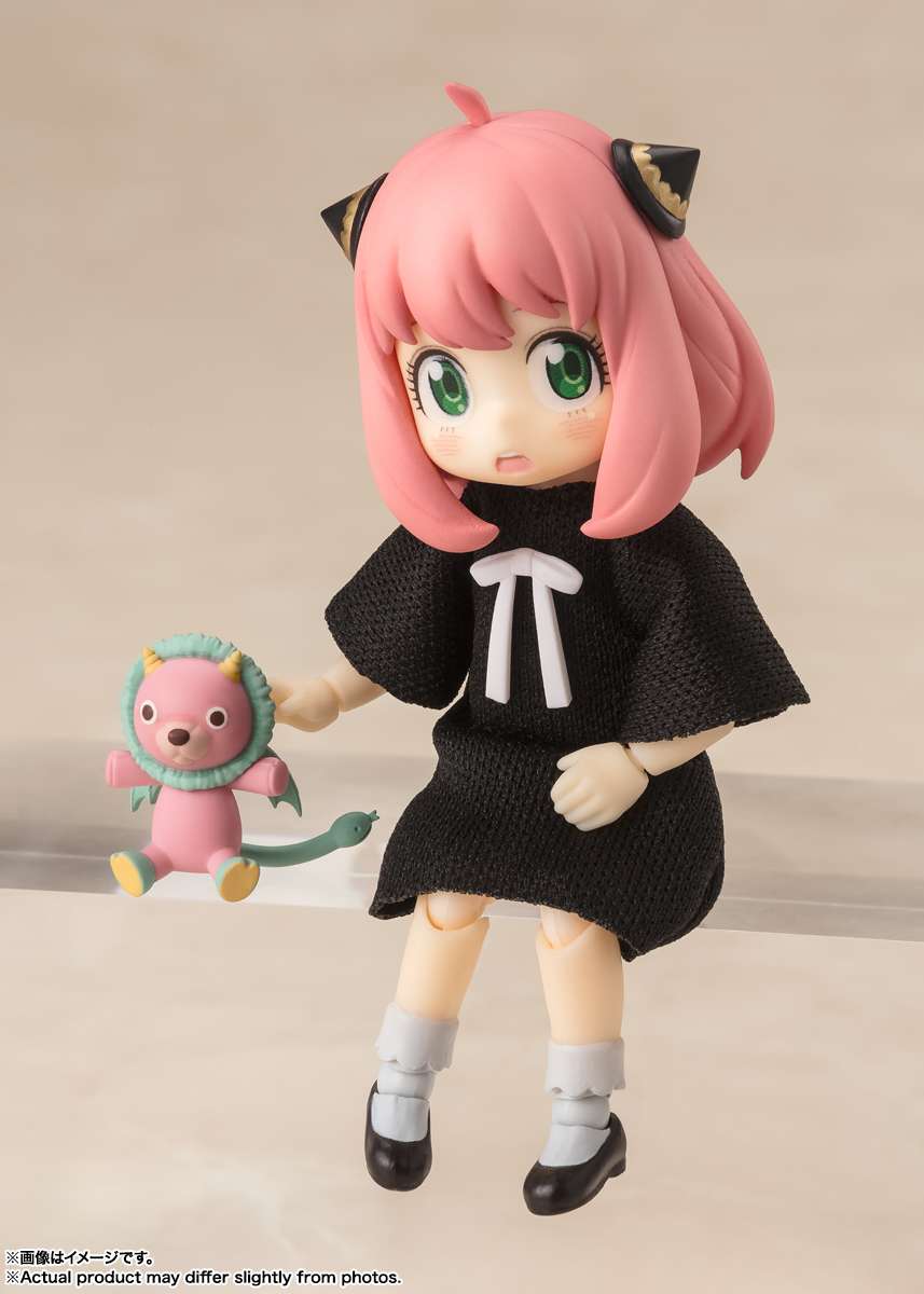 S.H.Figuarts Spy x Family: Anya Forger (Casual Attire)