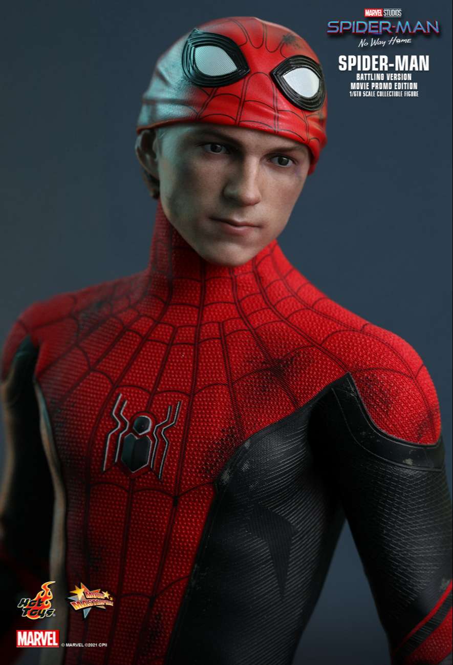 Hottoys MMS625: Hottoys Spiderman - Battling ver. (Spiderman: No Way Home)