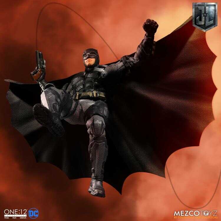 Mezco: Batman Tactical suit