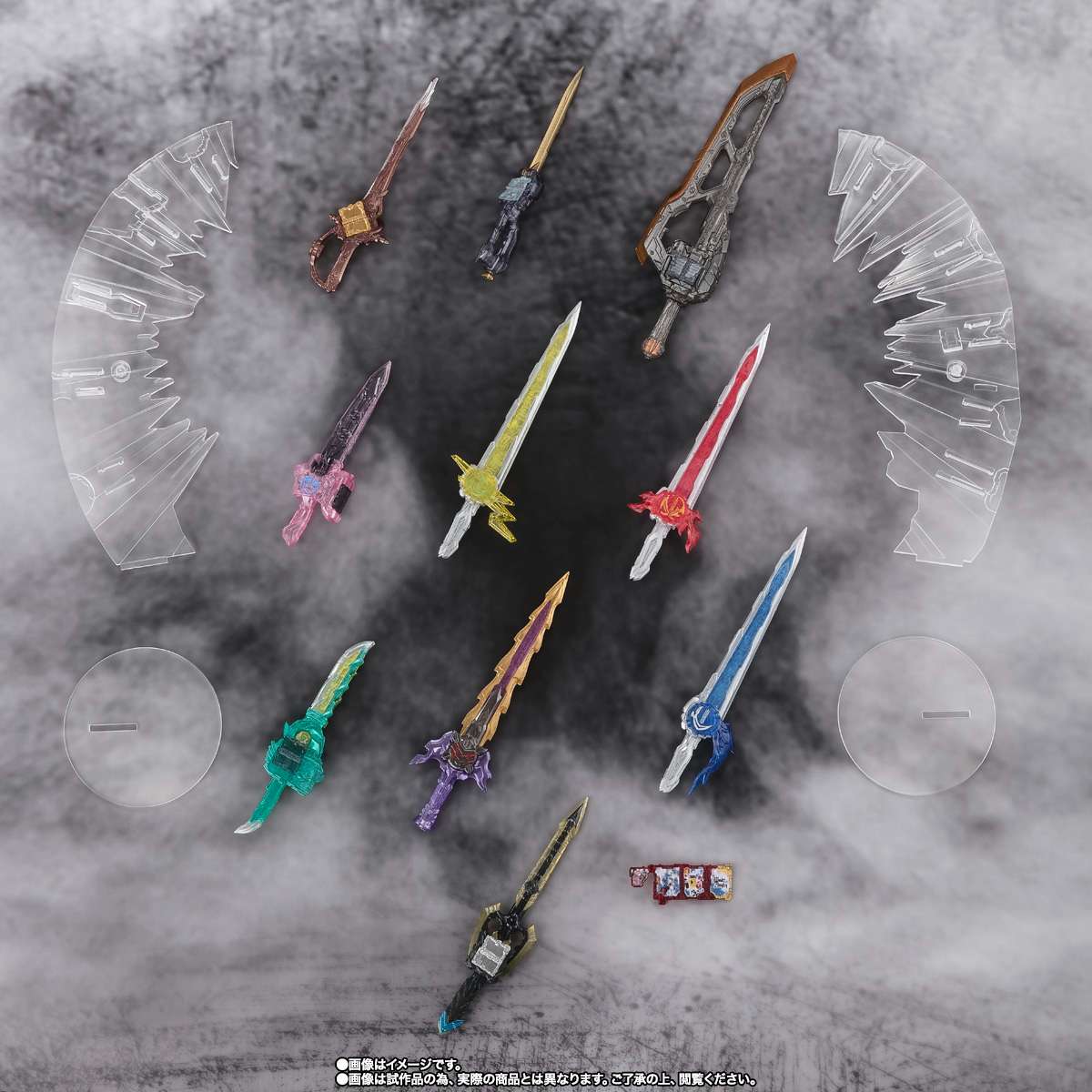 S.H.Figuarts: Kamen Rider Xcross Saber và Set 10 Seiken