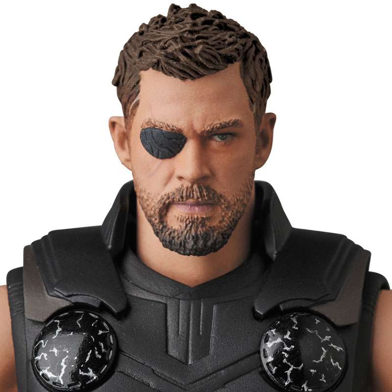 Mafex 104: Mafex Thor (Infinity War ver.)