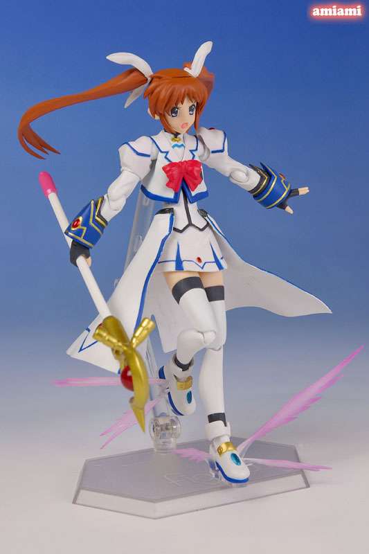 Figma 005: Nanoha Takamachi - Barrier Jacket ver. (Magical Girl Lyrical Nanoha)