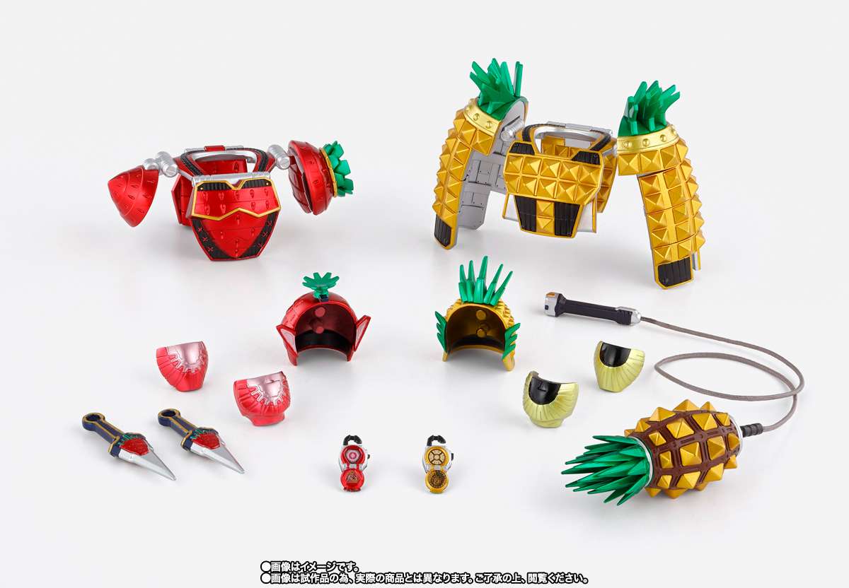 S.H.Figuarts: Kamen Rider Gaim Arms Change Set (Pine Arms & Ichigo Arms)