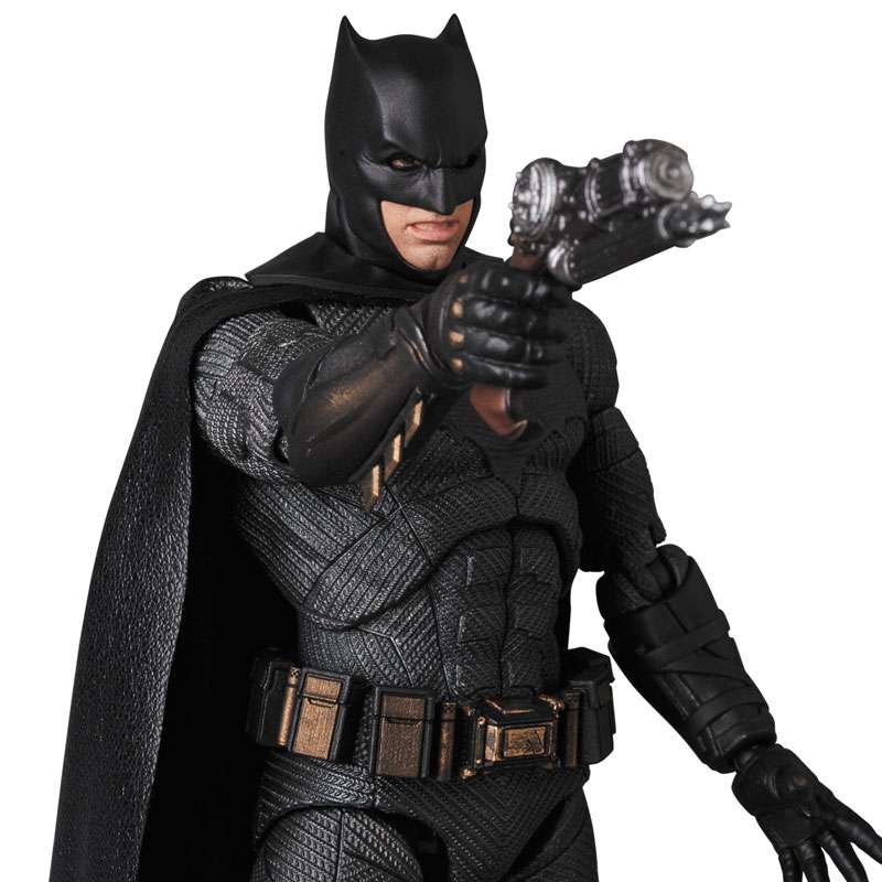 Mafex 056: Mafex Batman (Justice League)