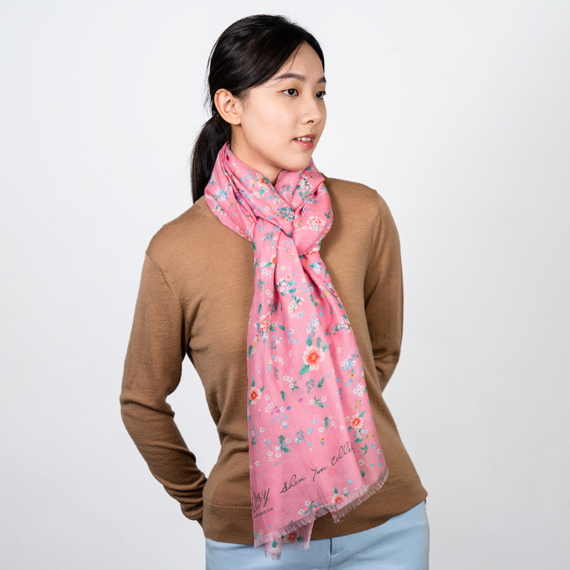 Khăn quàng dài Tiên Nữ Trải Hoa