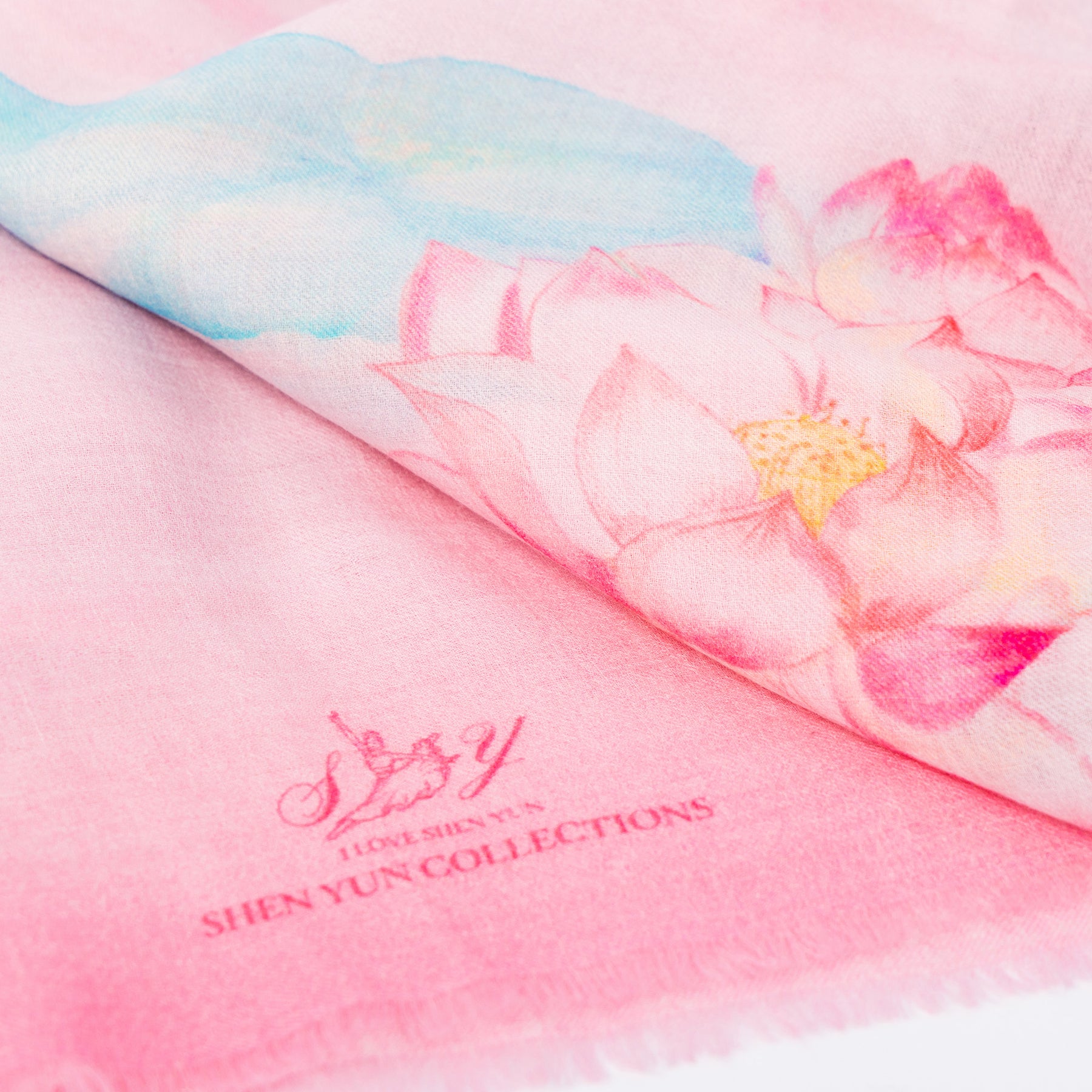 Khăn quàng dài Khuê Nữ Cung Đình