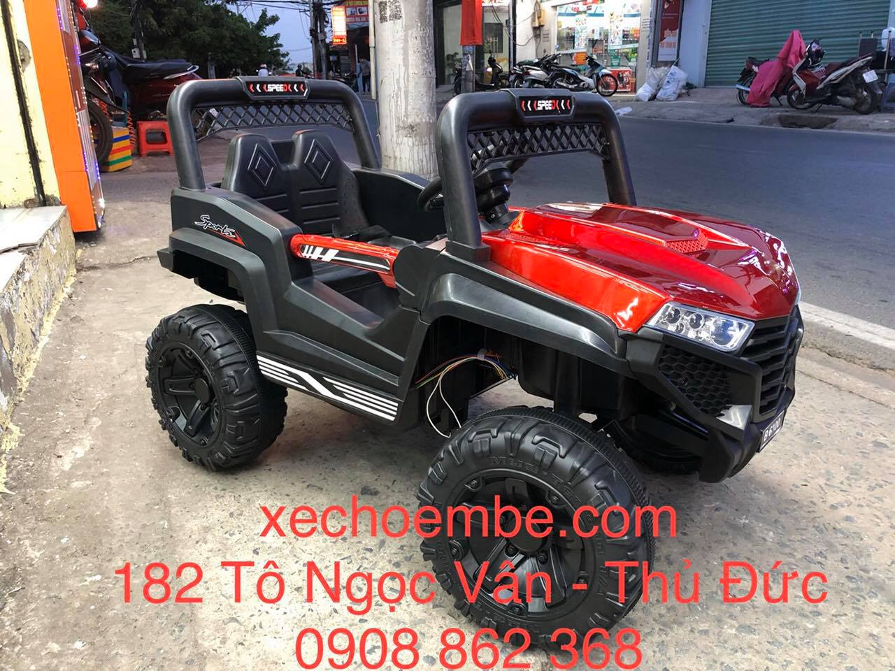 XE HƠI ĐIỆN CHO BÉ B6100