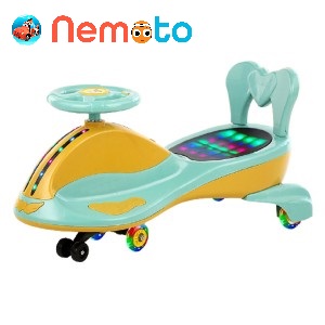 XE LẮC CÓ ĐÈN NHẠC CHO BÉ HZL-626