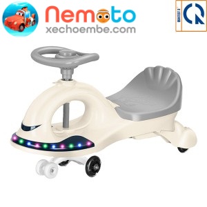 XE LẮC CÓ ĐÈN NHẠC CHO BÉ