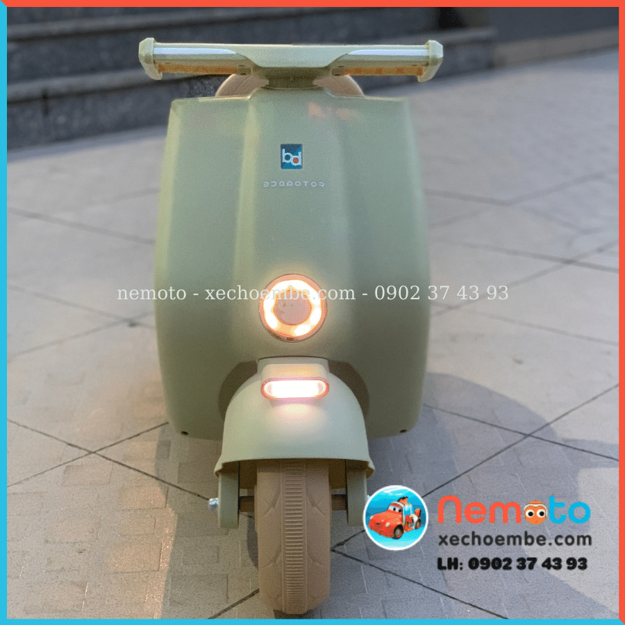 XE MÁY ĐIỆN VESPA SIÊU SANG CHO BÉ YÊU