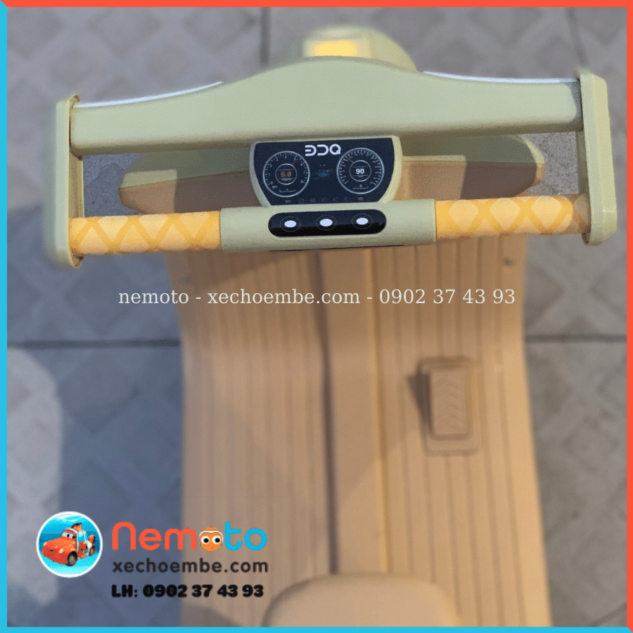 XE MÁY ĐIỆN VESPA SIÊU SANG CHO BÉ YÊU