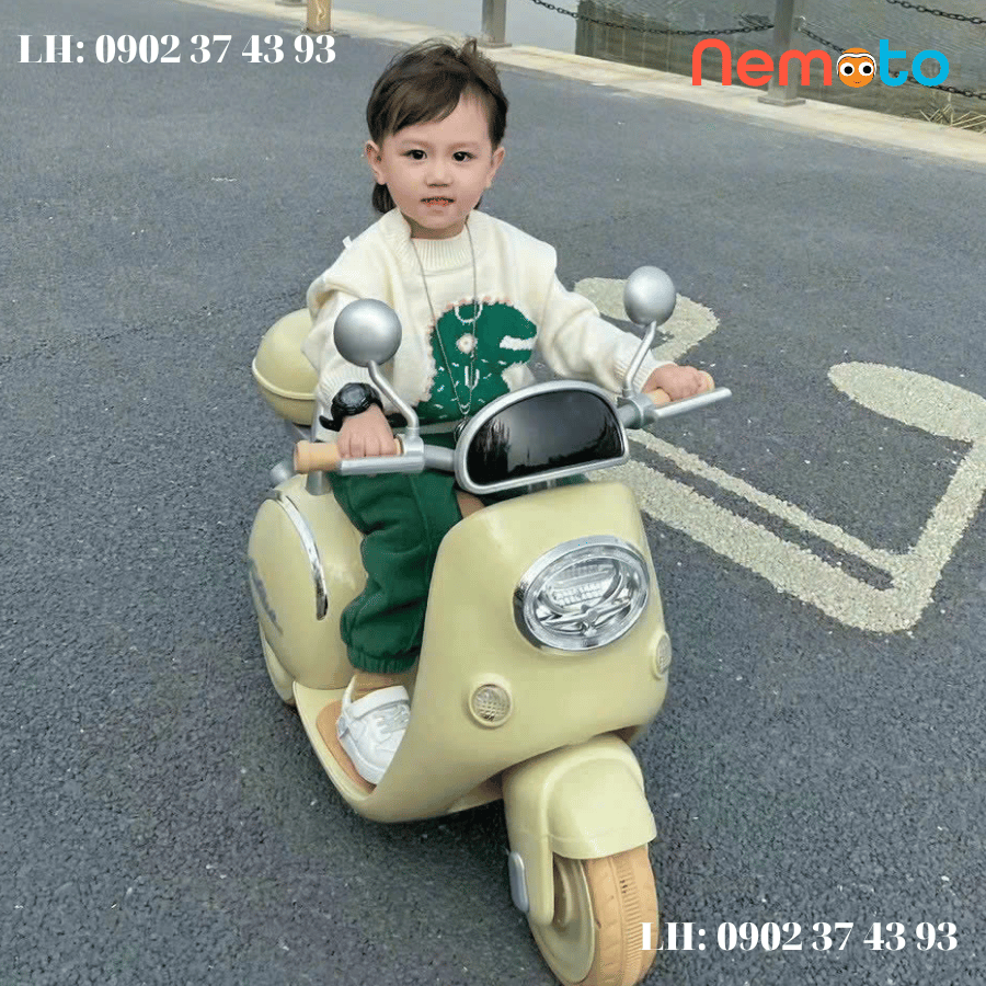 XE MÁY ĐIỆN CHO BÉ