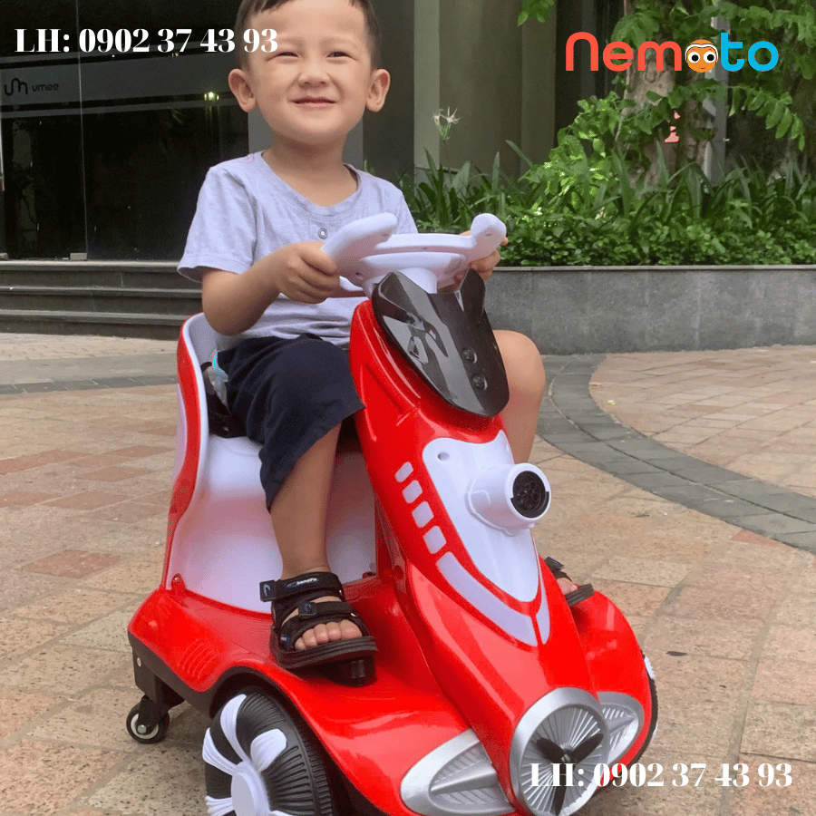 XE MÁY ĐIỆN XOAY 360