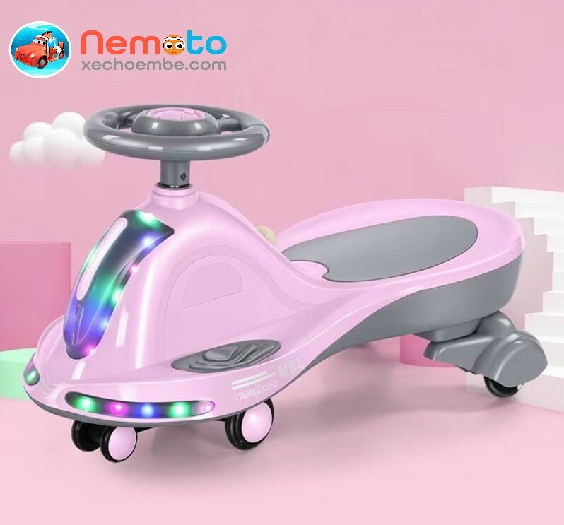 XE LẮC CÓ ĐÈN NHẠC ĐẸP/298